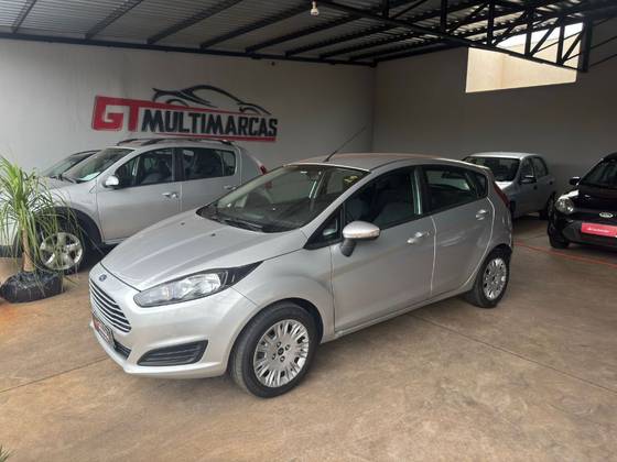 FORD FIESTA 1.6 SE HATCH 16V FLEX 4P MANUAL